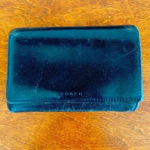 Coach medium wallet